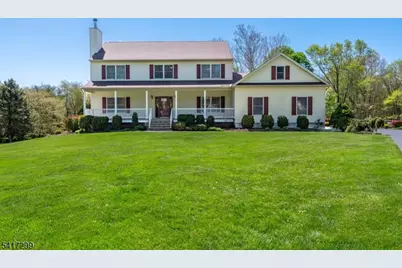 4 Kindred Ct, Bernards Township, NJ 07920 - Photo 1