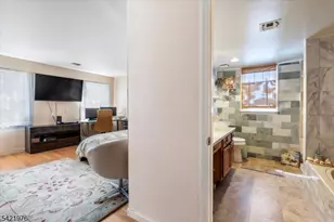 48 Quartz Ln, Paterson, NJ 07501 - Photo 11