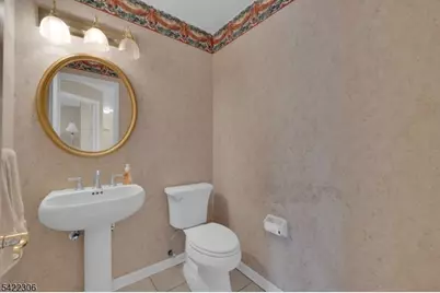 39 Squire Hill Rd, Washington Township, NJ 07853 - Photo 19