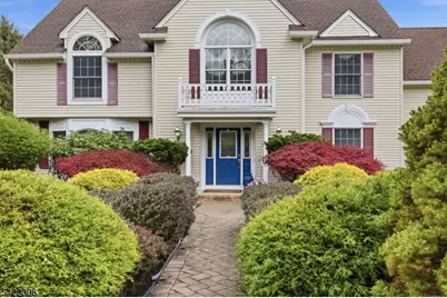 39 Squire Hill Rd, Washington Township, NJ 07853 - Photo 5