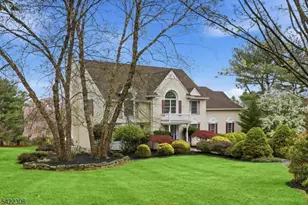 39 Squire Hill Rd, Washington Township, NJ 07853 - Photo 1