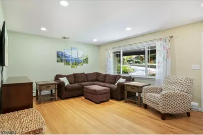 15 Upper High Crest Dr, West Milford, NJ 07480 - Photo 3