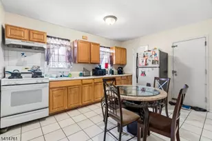 61 Holsman St, Paterson, NJ 07522 - Photo 17
