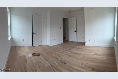 301 Chilton St, Elizabeth, NJ 07208 - Photo 9