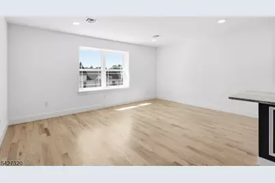 301 Chilton St, Elizabeth, NJ 07208 - Photo 31