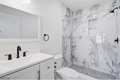 301 Chilton St, Elizabeth, NJ 07208 - Photo 11