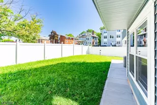 301 Chilton St, Elizabeth, NJ 07208 - Photo 5