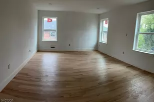 301 Chilton St, Elizabeth, NJ 07208 - Photo 13