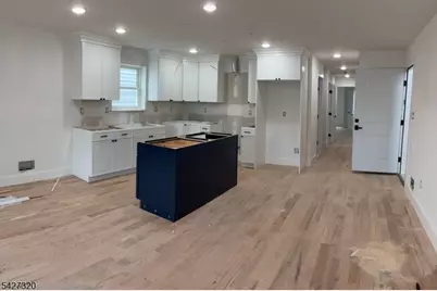 301 Chilton St, Elizabeth, NJ 07208 - Photo 7