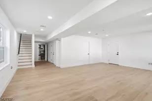 307 Chilton St, Elizabeth, NJ 07208 - Photo 9
