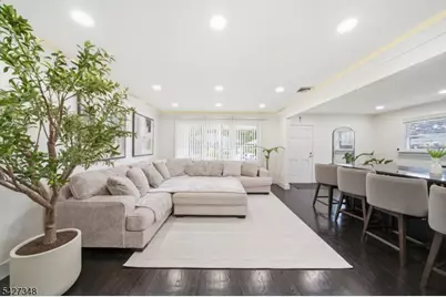 22 Macedulski Ter, Old Bridge Township, NJ 08879 - Photo 5
