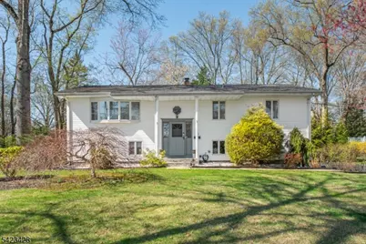 14 Green Dr, East Hanover Township, NJ 07936 - Photo 1
