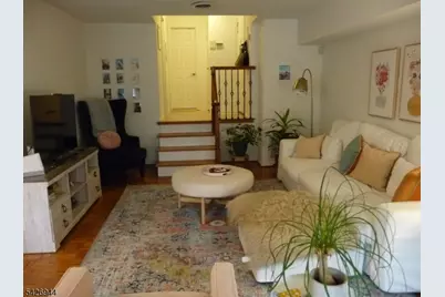29 Up Mountain Ave C290 #2, Montclair Twp., NJ 07042 - Photo 3