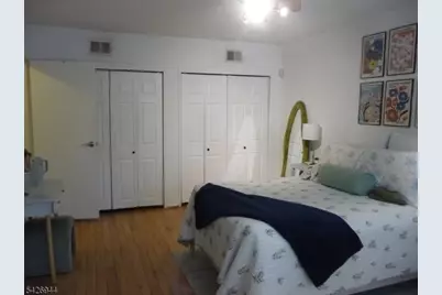 29 Up Mountain Ave C290 #2, Montclair Twp., NJ 07042 - Photo 11