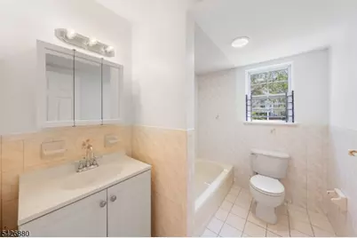 336 S 10th St, Newark, NJ 07103 - Photo 27