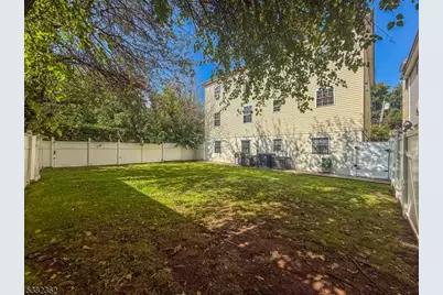 336 S 10th St, Newark, NJ 07103 - Photo 33