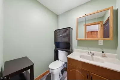 105 Maxim Dr, Hopatcong, NJ 07843 - Photo 27