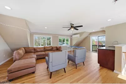 105 Maxim Dr, Hopatcong, NJ 07843 - Photo 29
