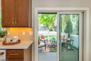 43 Alexander Ave, Montclair, NJ 07043 - Photo 15