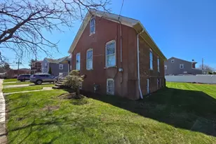 117 Grant St, Linden, NJ 07036 - Photo 3
