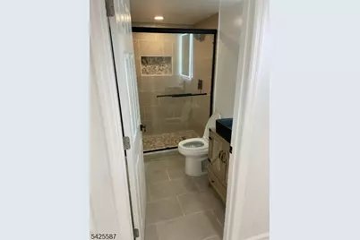 271 Valley Rd, Clark Township, NJ 07066 - Photo 3