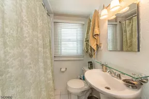 257 McCosh Rd, Clifton, NJ 07043 - Photo 27