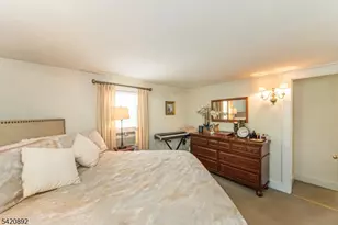 257 McCosh Rd, Clifton, NJ 07043 - Photo 29