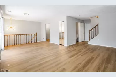 166 Sapphire Ln, Franklin Township, NJ 08823 - Photo 11