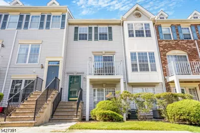 166 Sapphire Ln, Franklin Township, NJ 08823 - Photo 31