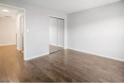 166 Sapphire Ln, Franklin Township, NJ 08823 - Photo 25