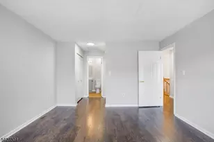166 Sapphire Ln, Franklin Township, NJ 08823 - Photo 27