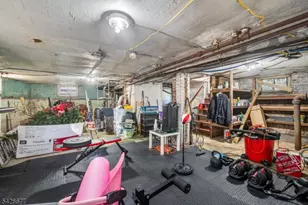 63 St Paul Ave, Newark, NJ 07106 - Photo 15