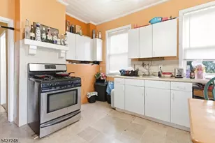 8-10 Horatio St, Newark, NJ 07105 - Photo 23