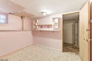 8-10 Horatio St, Newark, NJ 07105 - Photo 31