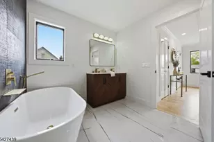 0014 26th St, Fair Lawn, NJ 07410 - Photo 29