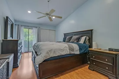 48 Buchanon Ct, West Orange Township, NJ 07052 - Photo 15
