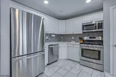 48 Buchanon Ct, West Orange Township, NJ 07052 - Photo 5