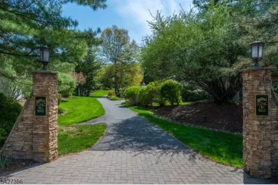 48 Buchanon Ct, West Orange Township, NJ 07052 - Photo 33
