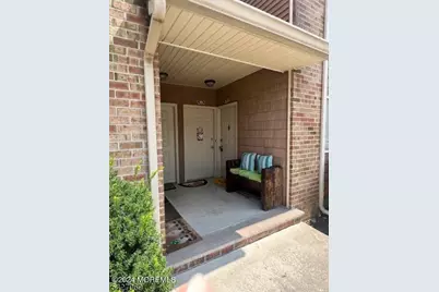 405 Cynthia Ct, South Brunswick Township, NJ 08540 - Photo 1