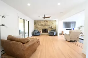 43 Lisa Ct, North Haledon, NJ 07508 - Photo 3