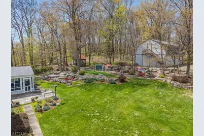 44 Big Spring Rd, Tewksbury Township, NJ 07830 - Photo 41