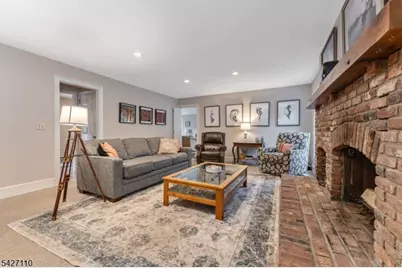 44 Big Spring Rd, Tewksbury Township, NJ 07830 - Photo 9