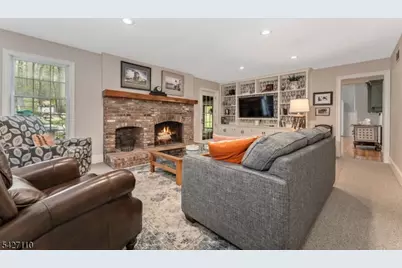 44 Big Spring Rd, Tewksbury Township, NJ 07830 - Photo 7