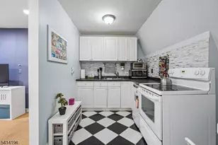 194 Hillside Ave, Glen Ridge, NJ 07028 - Photo 31