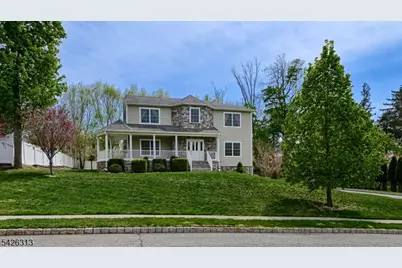 14 De Hart Ct, Wayne Twp., NJ 07470 - Photo 1