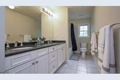 14 De Hart Ct, Wayne Twp., NJ 07470 - Photo 25