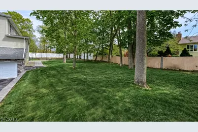 14 De Hart Ct, Wayne Twp., NJ 07470 - Photo 29