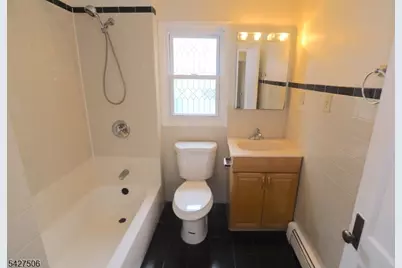 20 Woodland Ave, Nutley, NJ 07110 - Photo 23