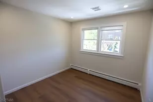 210 Walnut St, Garwood, NJ 07027 - Photo 15