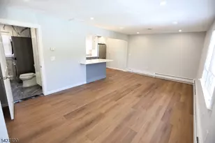 210 Walnut St, Garwood, NJ 07027 - Photo 5